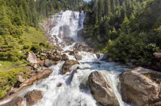 grawa-wasserfall im stubaital